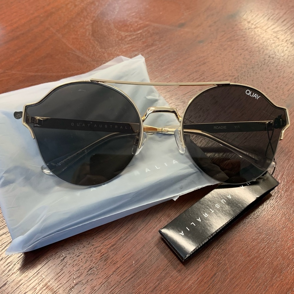 NWT Quay Sunglasses